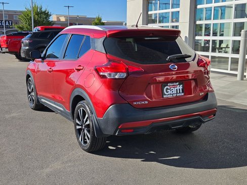Used 2019 Nissan Kicks SR w/ SR Premium Package image 8