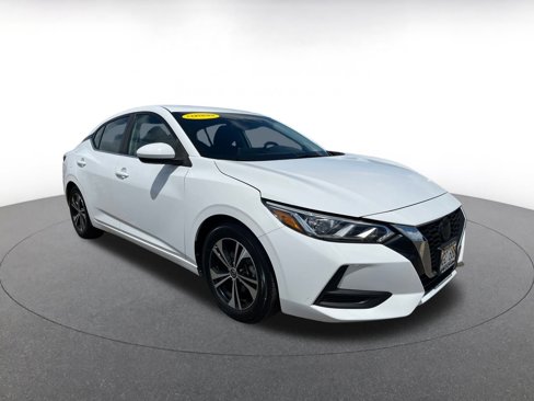 Used 2021 Nissan Sentra SV image 1
