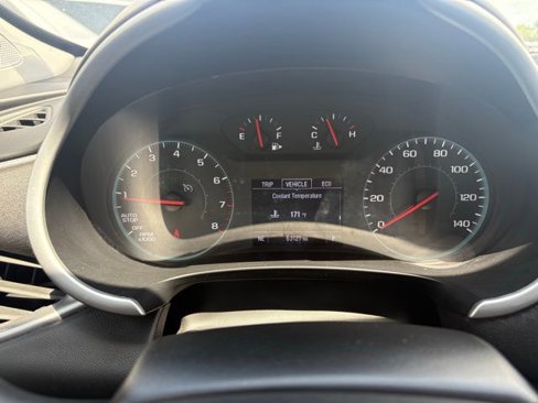 Used 2024 Chevrolet Malibu LT image 16