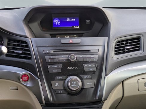 Used 2018 Acura ILX image 16