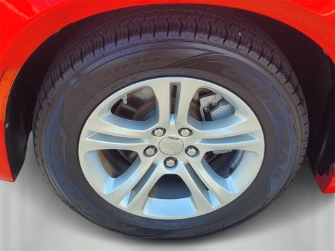 Used 2023 Dodge Charger SXT image 9