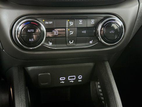 Used 2023 Chevrolet TrailBlazer ACTIV w/ Convenience Package image 15
