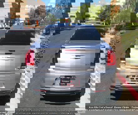 Used 2017 Chrysler 300 S image 4