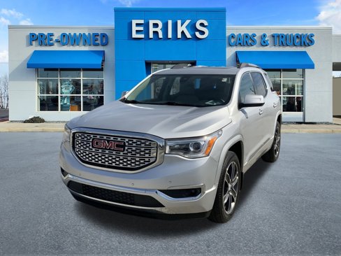 Used 2019 GMC Acadia Denali w/ Technology Package image 2