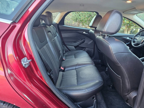 Used 2013 Ford Focus Titanium image 30