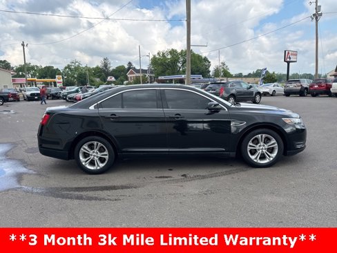 Used 2015 Ford Taurus SEL image 2