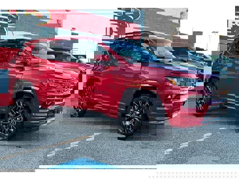 Used 2023 Jeep Compass Limited image 11
