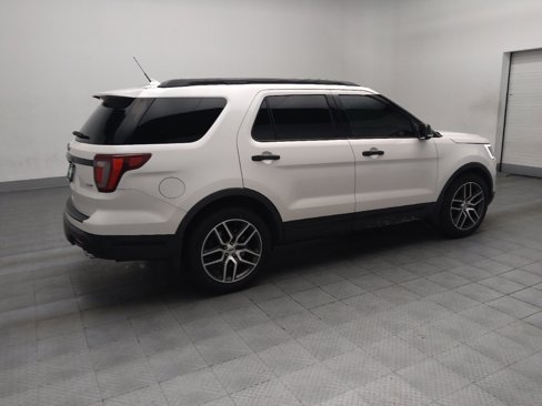 Used 2018 Ford Explorer Sport w/ Equipment Group 401A image 10
