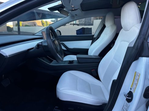 Used 2020 Tesla Model 3 Long Range image 13