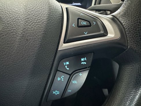 Used 2020 Ford Fusion SE image 47