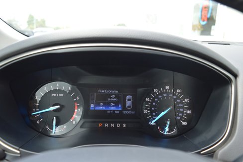 Used 2015 Ford Fusion SE w/ Equipment Group 202A image 35