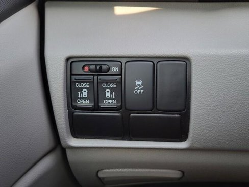 Used 2015 Honda Odyssey EX image 14
