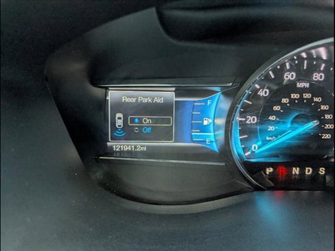 Used 2019 Ford Explorer XLT w/ Equipment Group 201A image 10