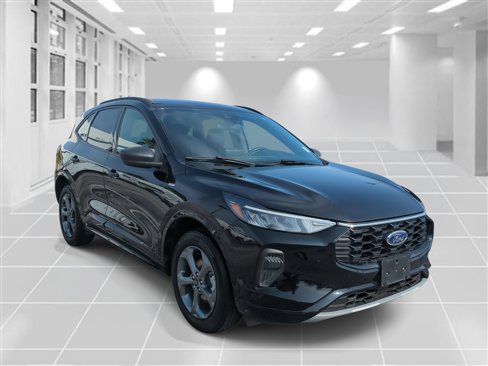 Used 2023 Ford Escape ST-Line image 3
