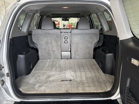Used 2012 Toyota RAV4 4WD image 21