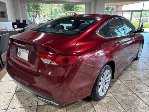 Used 2016 Chrysler 200 Limited image 6