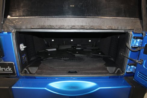 Used 2016 Jeep Wrangler Unlimited Sahara image 36