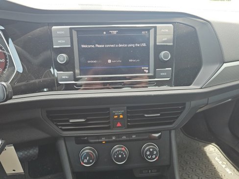 Used 2021 Volkswagen Jetta S image 10