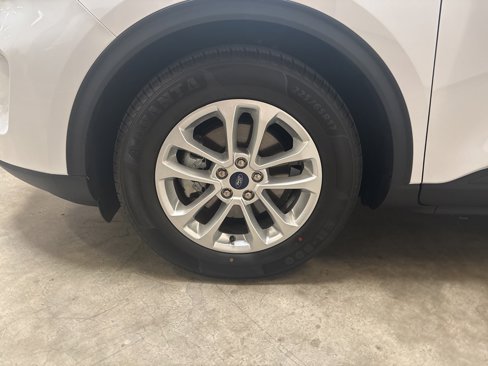 Used 2020 Ford Escape SE image 20