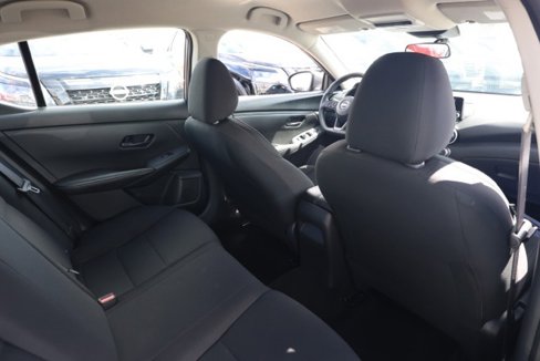Used 2024 Nissan Sentra S image 16