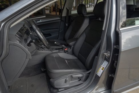 Used 2018 Volkswagen Golf Alltrack SE image 8