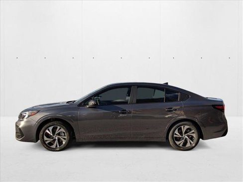 Used 2025 Subaru Legacy Premium image 5