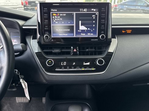 Used 2022 Toyota Corolla LE image 23