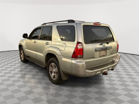 Used 2006 Toyota 4Runner SR5 image 4