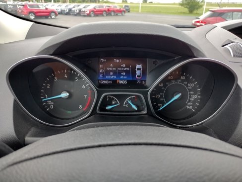 Used 2017 Ford Escape SE w/ SE Cold Weather Package image 24