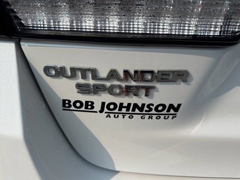 Used 2020 Mitsubishi Outlander Sport ES image 11