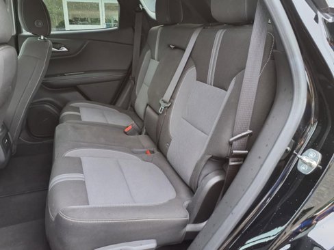 Used 2023 Chevrolet Blazer LT image 34
