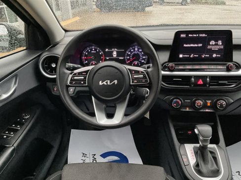 Used 2024 Kia Forte LXS image 30