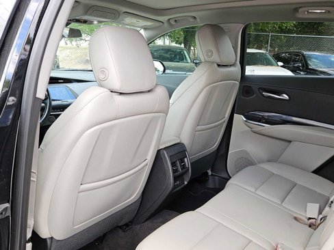Used 2019 Cadillac XT4 Luxury image 17