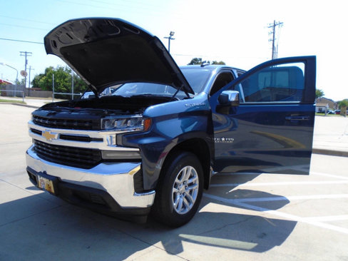 Used 2019 Chevrolet Silverado 1500 LT w/ Texas Edition image 26