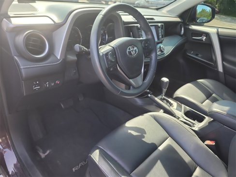 Used 2017 Toyota RAV4 Limited image 14