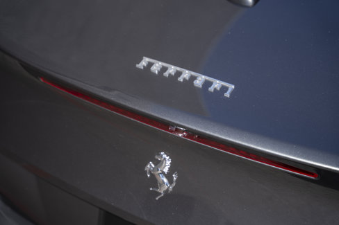 Used 2016 Ferrari California T image 13