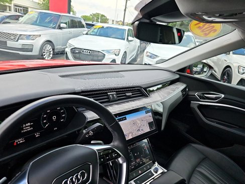 Used 2021 Audi e-tron Premium w/ Black Optic Package image 44