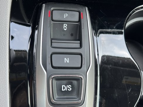Certified 2019 Honda Pilot Elite image 16
