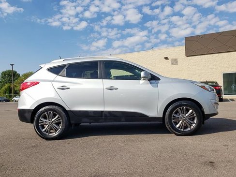 Used 2014 Hyundai Tucson SE image 4