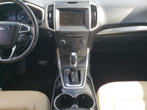 Used 2015 Ford Edge SEL w/ Equipment Group 201A image 2