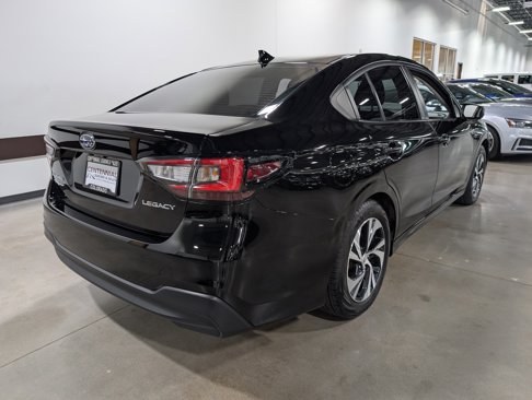Used 2023 Subaru Legacy Premium image 3