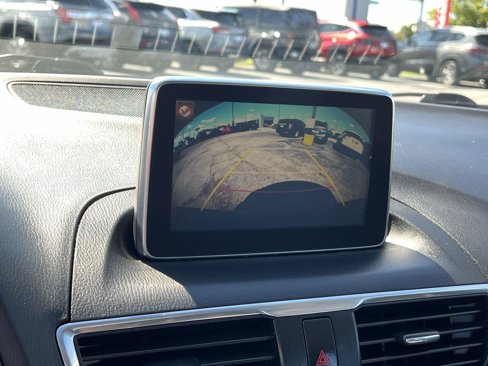 Used 2016 MAZDA MAZDA3 s Touring image 19