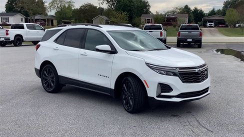 Certified 2022 Chevrolet Equinox RS w/ RS Leather Package image 2