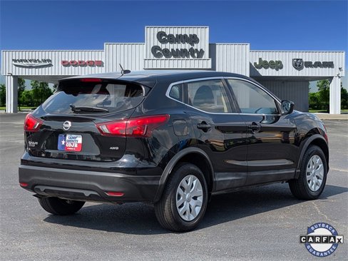 Used 2019 Nissan Rogue Sport S image 4