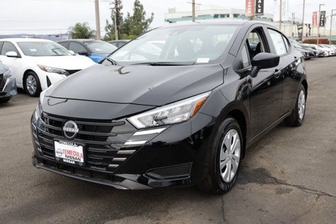 New 2025 Nissan Versa S w/ Trunk Package image 8