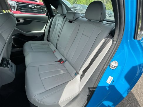 Used 2022 Audi A4 2.0T Premium Plus image 24