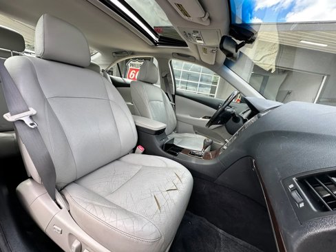 Used 2010 Lexus ES 350 image 19