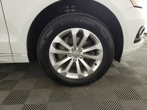 Used 2016 Audi Q5 2.0T Premium image 8