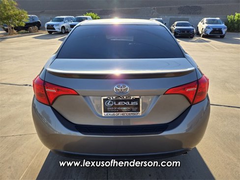 Used 2018 Toyota Corolla L image 6