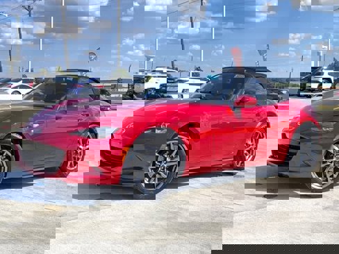 Used 2016 MAZDA MX-5 Miata Grand Touring image 1